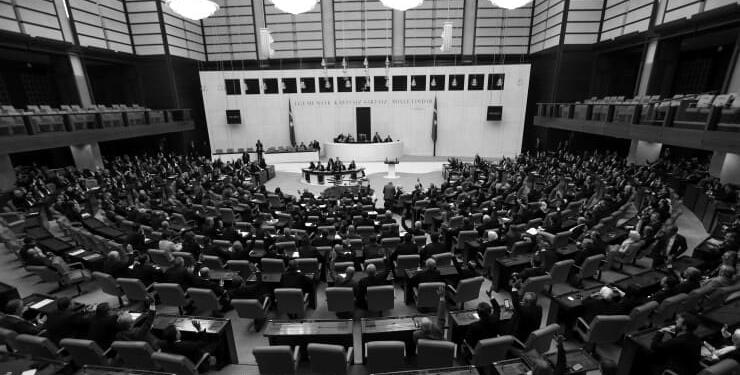 Meclis’in çökertildiği gün!