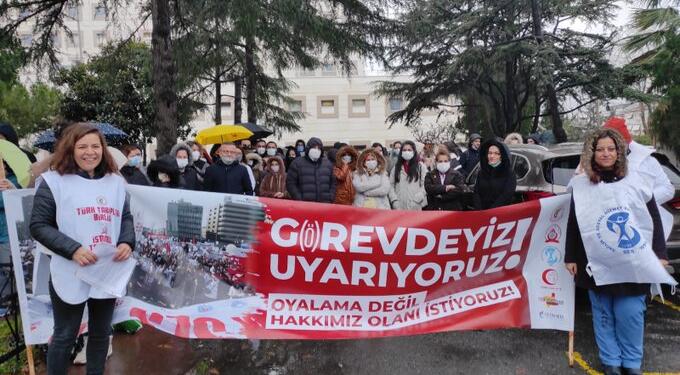 Sağlıkçılar Türkiye genelinde iş bıraktı: G(ö)rev günü