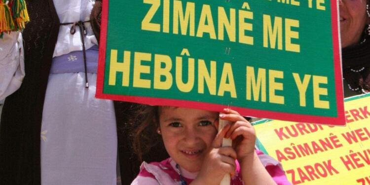 Dil yok olursa tarih de yok olur