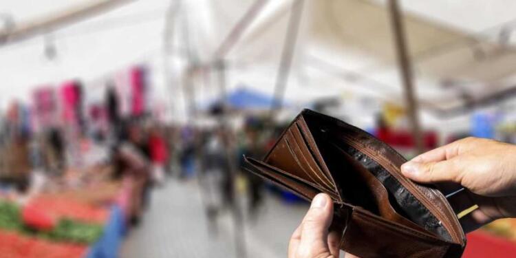 Demokrasi ve ekmek mücadelesi birleşmeli