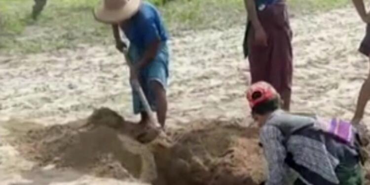 Myanmar ordusu toplu katliam yapmış