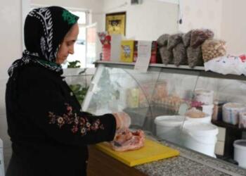 Tavuk eti gramla satılıyor: But ve kemiksiz göğüs