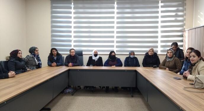İki kentte nöbet yeni yılda sürecek: Bizimki insanlık çağrısı