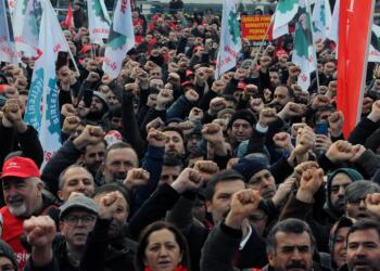 MESS ile sendikalar anlaştı: İlk altı ay için yüzde 27,4 zam