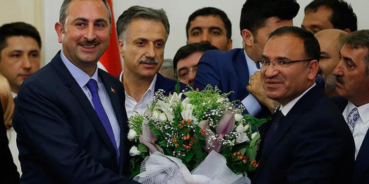 Adalette dikiş tutmuyor