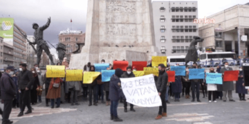 Mülakat mağduru öğretmenler Ankara’da seslerini duyurmaya çalıştı