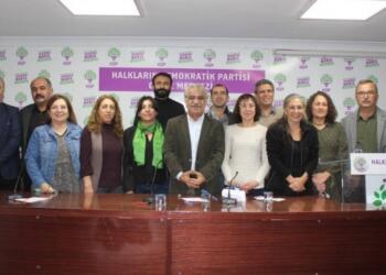 HDP Eş Genel Başkanları parti bileşenleriyle ittifak ve kapatma davasını tartıştı