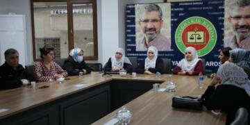 Van’da ve Diyarbakır’da adalet nöbetleri devam etti