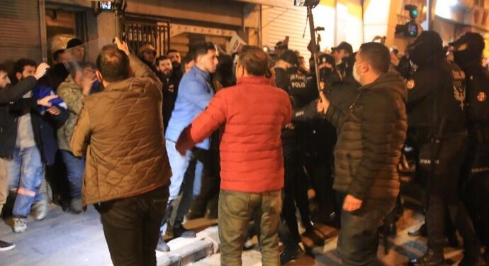 Furkan Vakfı açıklamasına polis müdahalesi