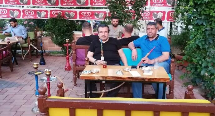 Yeşilay başkanının nargile kafesi varmış!