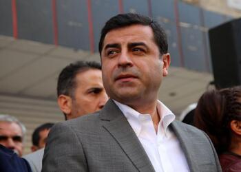 Demirtaş’a ‘Davutoğlu’na hakaretten’ hapis cezası