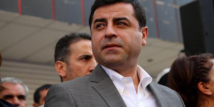 Demirtaş’a ‘Davutoğlu’na hakaretten’ hapis cezası