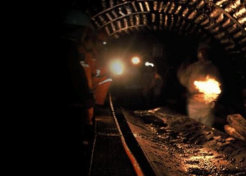 İzmir’de iki madenci zehirlendi