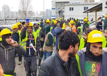 Acıbadem Hastanesi şantiyesinde işçilerden yemek isyanı