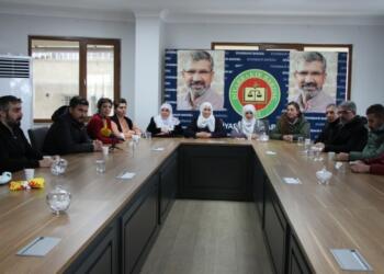 Diyarbakır ve Van’da Adalet Nöbeti: Verilen sözler tutulsun