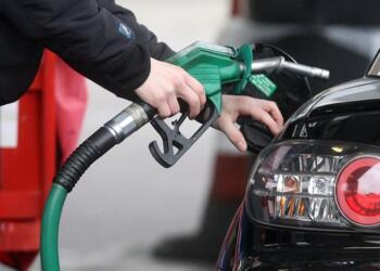 Benzin ve motorine zam üstüne zam