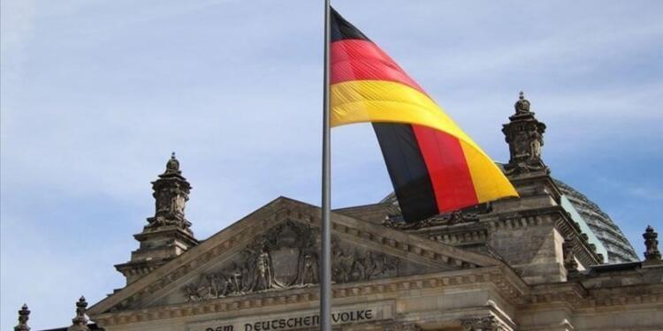 Almanya’dan Kürt kültür yasağına onay