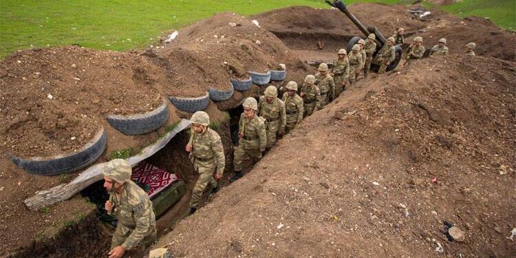 Dağlık Karabağ’da Azeri asker 3 silah arkadaşını öldürdü