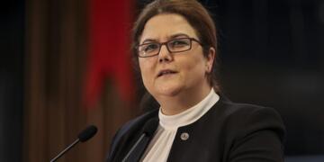 Bakan Yanık, kadın hijyenik ürünlerine gelen zamlarla ilgili konuştu