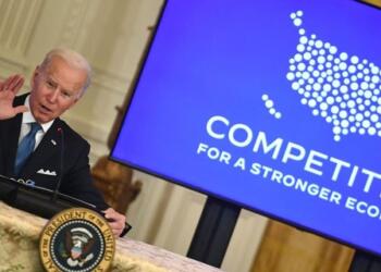 ABD Başkanı gazeteciden özür diledi