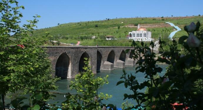 Diyarbakırlılar Bahçeli ormanına karşı harekete geçiyor