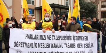 Öğretmenler ‘uzman’ öğretmenlik tasarısının geri çekilmesini istedi