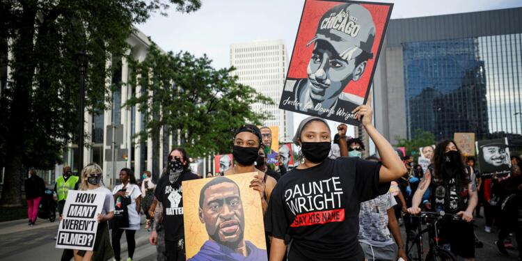 George Floyd’un kız kardeşinin evi kurşunlandı: Floyd’un yeğeni yaralandı