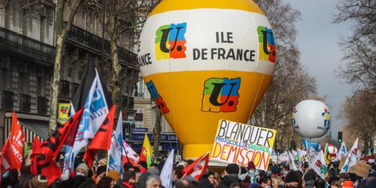 Fransa’da eğitim emekçilerinden genel grev