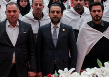 Irak’taki krizde yeni aşama: Mahkeme Meclis oylamasını dondurdu, parti binası saldırıya uğradı