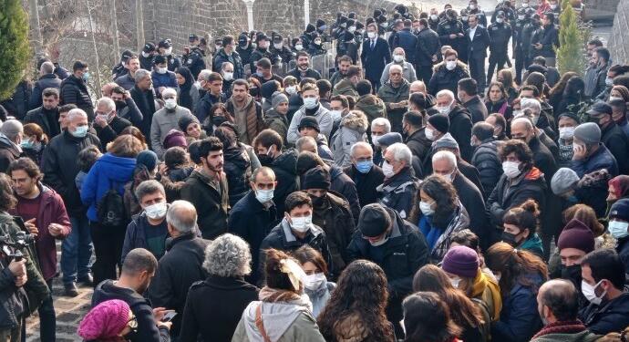 Diyarbakırlılar: İsmini de cismine de istemiyoruz
