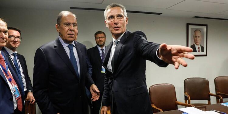 Rusya’dan ‘NATO üyeliği ilişkileri baltalar’ çıkışı