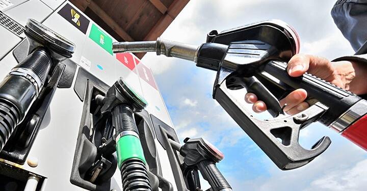 Zamda İki ileri bir geri