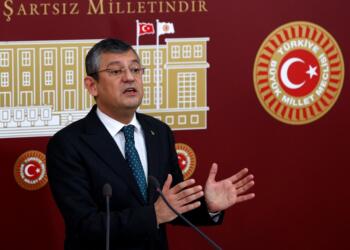 CHP’li Özel: Dokunulmazlık fezlekesine ‘evet’ oyu vereceğiz