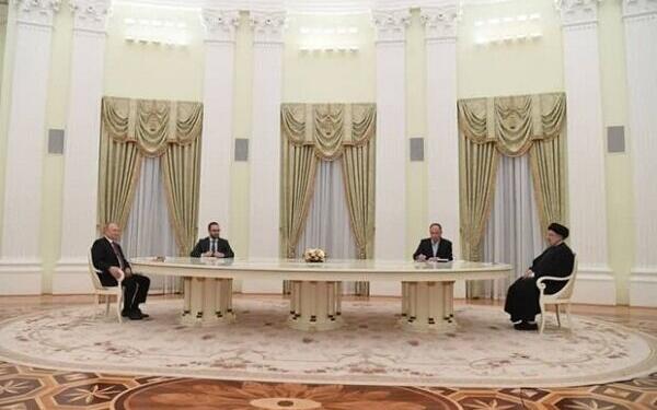 İran-Rusya 20 yıllık anlaşma peşinde