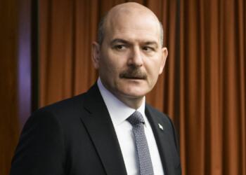 Soylu ve Karaismailoğlu Atatürk Havalimanı’na indi