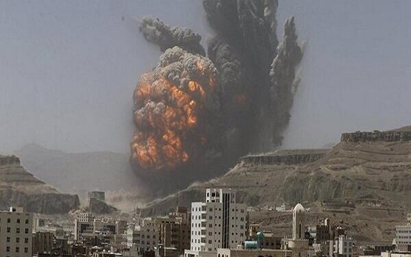 Yemen’de cezaevine bombardıman: Onlarca kişi hayatını kaybetti