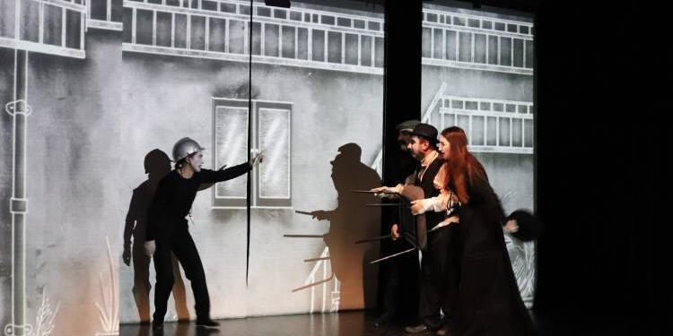 Kürt tiyatrosu adım adım büyüyor