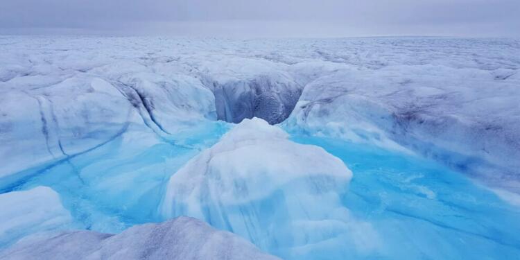 Grönland buz tabakası eriyor