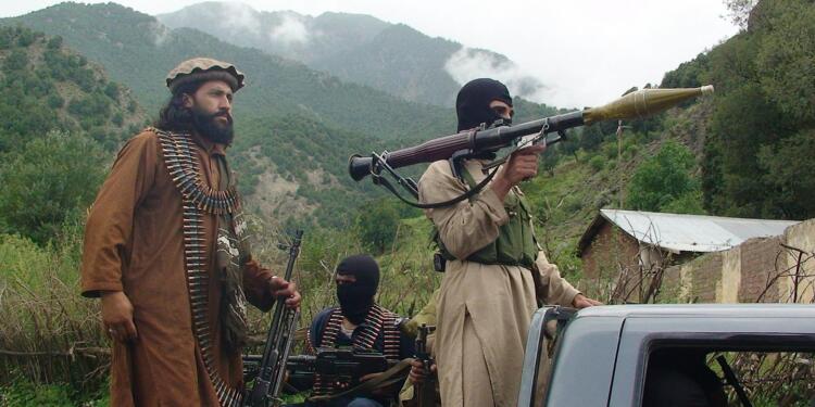 Taliban ile Pakistan güvenlik güçleri arasında çatışma