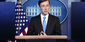 ABD: Yaptırım uygulanacak Rusların listesini oluşturuyoruz