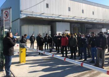 İş bırakan işçilere Karınca Lojistik’ten protokol sözü