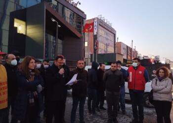 Aushra Çorap işçileri hakları için eylemde