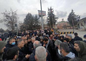 Boyar Kimya işçileri düşük zamma karşı iş baraktı