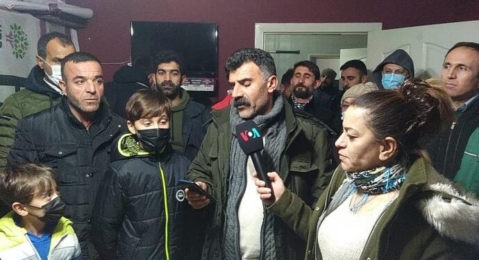 Polis Kürtçe müzik açıklamasını engelledi: Düğün salonunda yapın