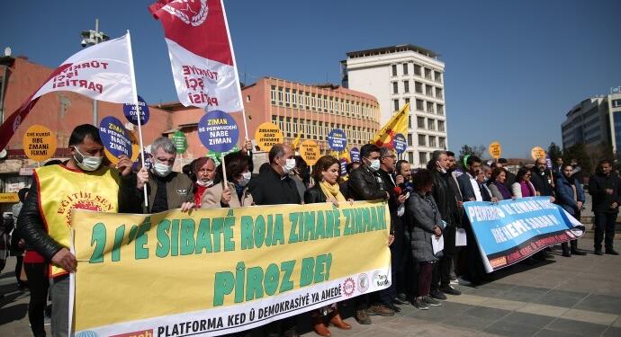 Anadilini yaşatarak ‘AK’ soykırıma dur deme zamanı