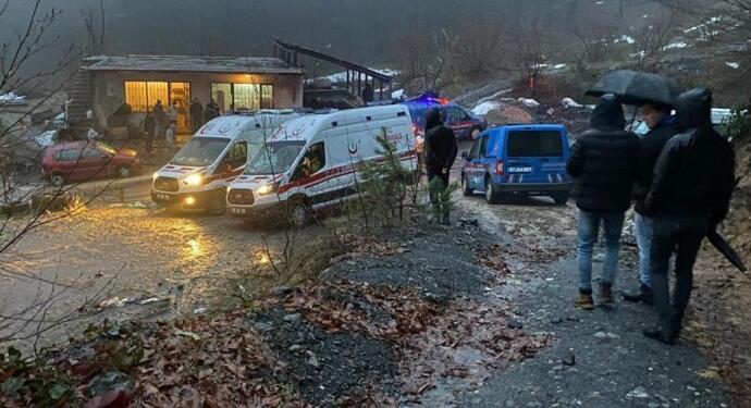 Kaçak maden ocağında göçük: 2 işçi mahsur