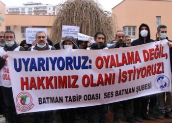 Sağlık emekçileri g(ö)revdeydi: Hakkımızı istiyoruz