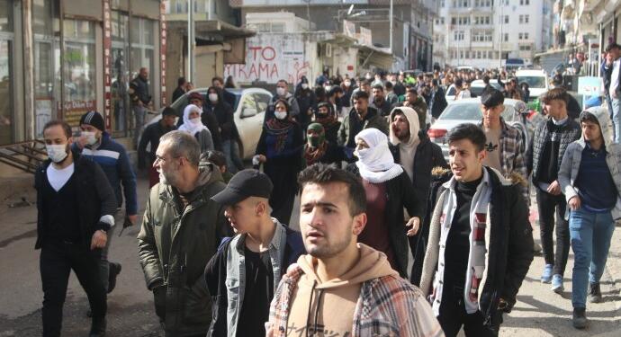 Şırnak’ta yüzlerce kişi eylemde: Soyguna hayır