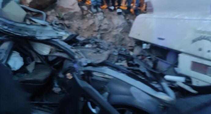 Akkuyu NGS işçilerini taşıyan otobüs kaza yaptı