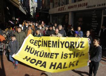 Her 100 kişiden 57’si geçinemiyor